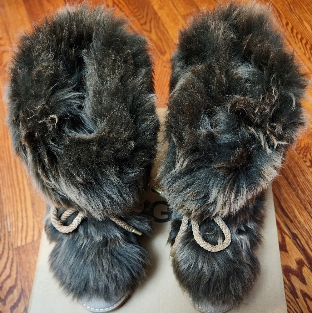 UGG Boots Size 9